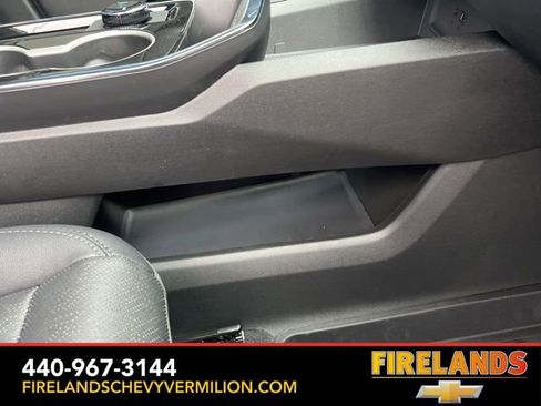 New 2026 Chevrolet Equinox LT w/ Convenience Package II FWD image 44