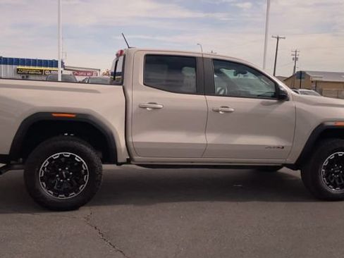 Used 2026 GMC Canyon AT4 AWD/4WD image 2
