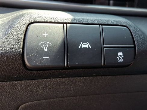Used 2021 Hyundai Elantra SEL w/ Convenience Package FWD image 27