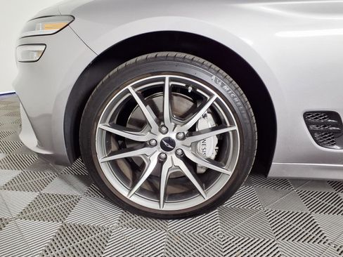 Certified 2025 Genesis G70 2.5T image 7