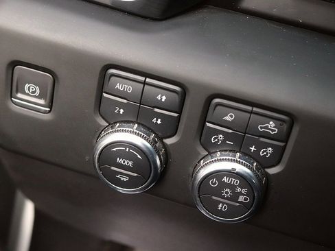 Used 2022 GMC Sierra 1500 Denali w/ Denali Reserve Package image 28