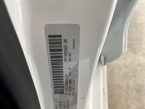 Used 2016 Chrysler 200 Limited w/ Convenience Group image 27