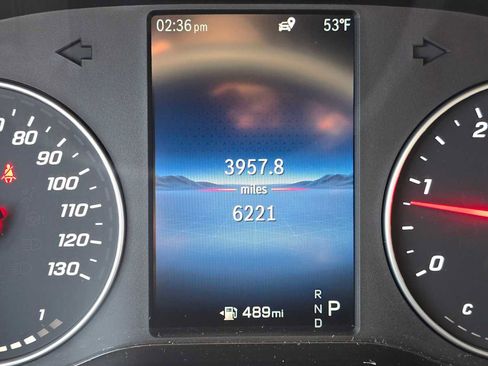 Used 2025 Mercedes-Benz Sprinter 2500 image 30