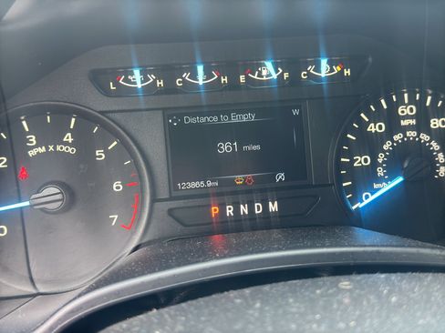 Used 2019 Ford F150 XL w/ Equipment Group 101A Mid AWD/4WD image 26