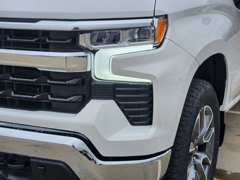 New 2026 Chevrolet Silverado 1500 LT image 6