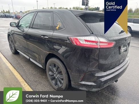 Used 2022 Ford Edge SE w/ Black Appearance Package image 5