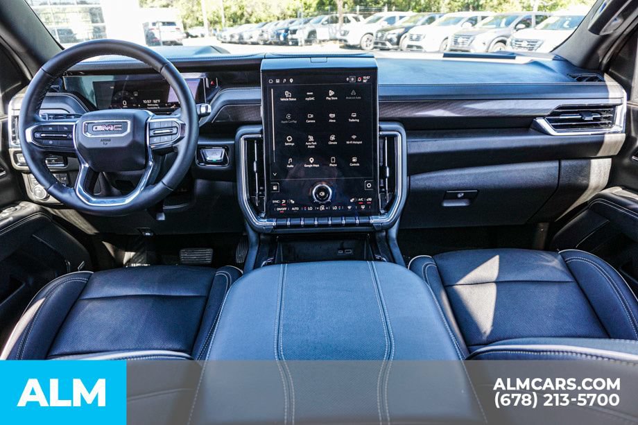 Used 2025 GMC Yukon Elevation AWD/4WD image 28