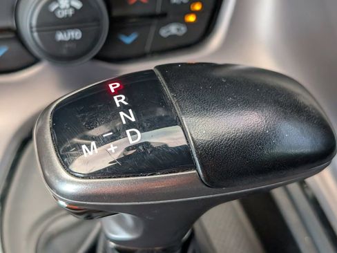 Used 2021 Dodge Challenger R/T Scat Pack RWD image 27