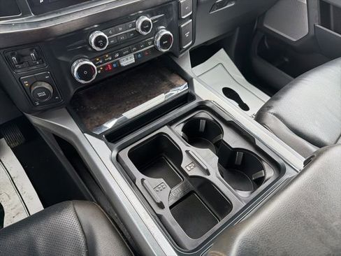 Used 2023 Ford F350 Lariat w/ Chrome Package image 27