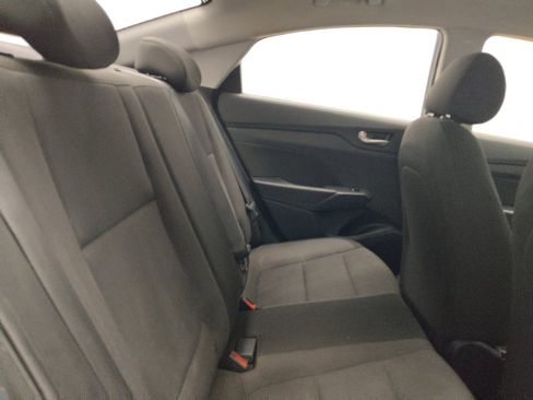 Used 2020 Hyundai Accent SE FWD image 19