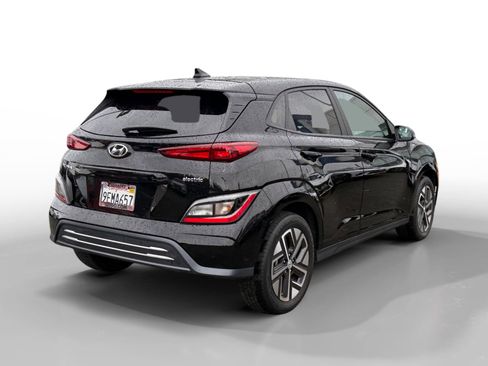 Certified 2023 Hyundai Kona SE image 5