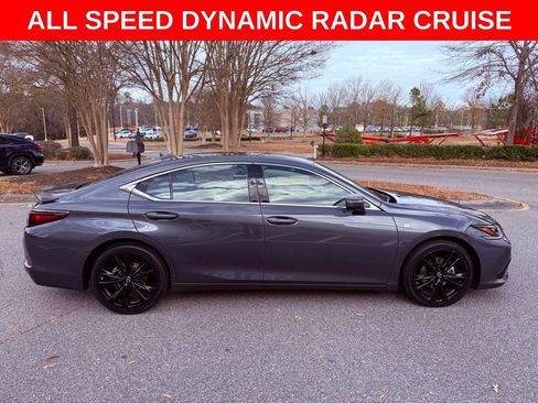 Certified 2022 Lexus ES 350 F Sport image 10