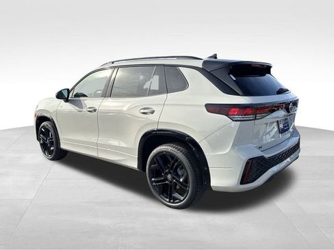 New 2026 Volkswagen Tiguan SE R-Line AWD/4WD image 3