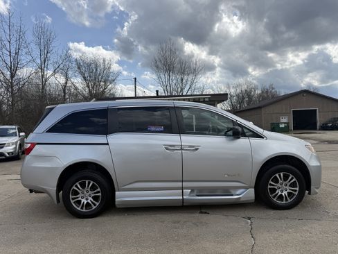 Used 2013 Honda Odyssey EX-L image 7