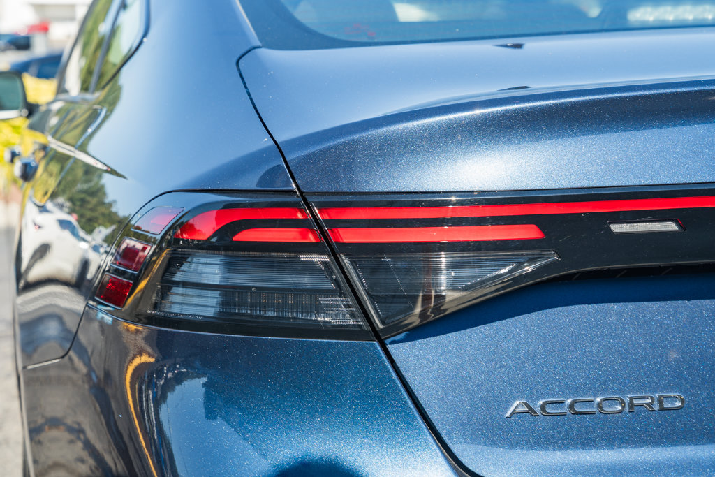Certified 2026 Honda Accord SE image 7