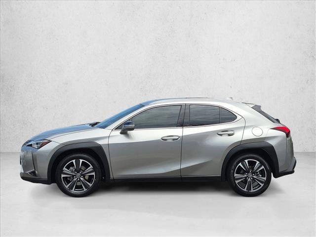 Used 2019 Lexus UX 200 w/ Accessory Package FWD image 10