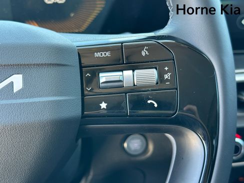 New 2026 Kia Sorento S FWD image 13