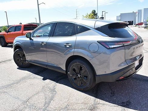 New 2025 Nissan Murano SV image 4