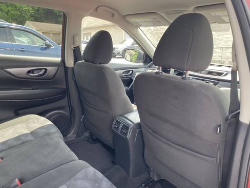 Used 2016 Nissan Rogue SV w/ SV Premium Package AWD/4WD image 20