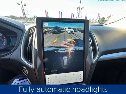 Used 2024 Ford Edge SEL image 39