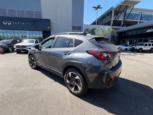 Used 2024 Subaru Crosstrek 2.5i Limited w/ Crosstrek Mirror Package AWD/4WD image 3