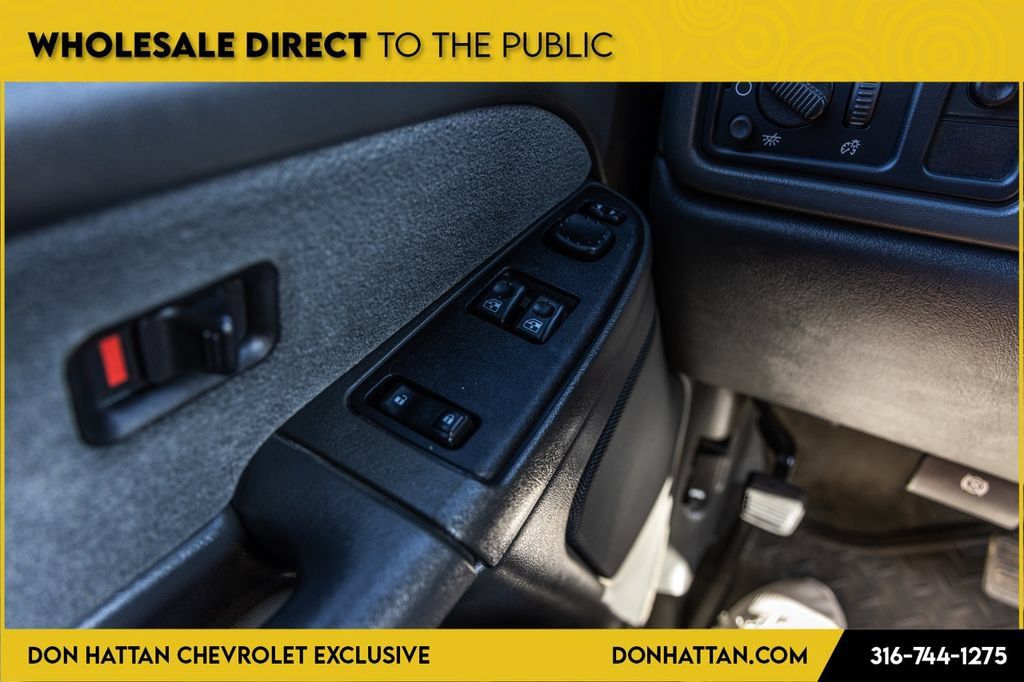 Used 2003 Chevrolet Silverado 1500 LS RWD image 9