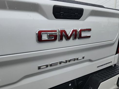 Certified 2021 GMC Sierra 1500 Denali w/ Denali Ultimate Package AWD/4WD image 31