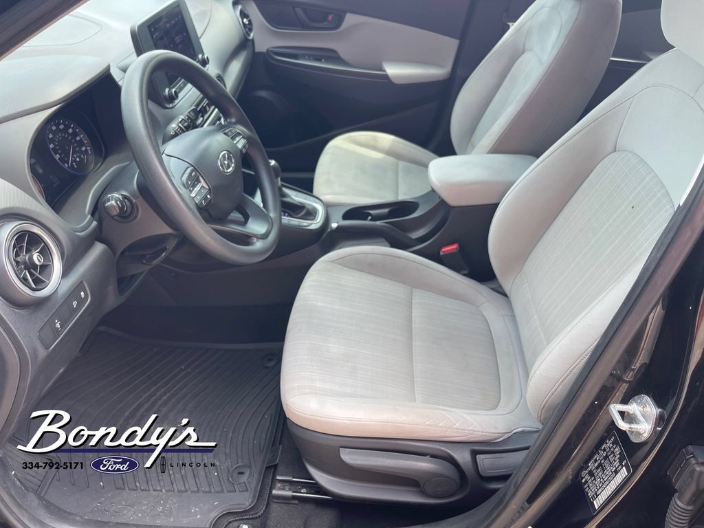 Used 2022 Hyundai Kona SEL FWD image 10