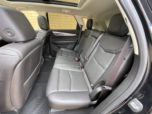 Used 2019 Cadillac XT5 Luxury AWD/4WD image 17