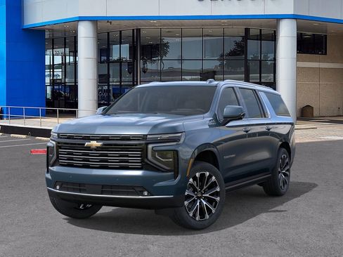 New 2026 Chevrolet Suburban High Country image 6