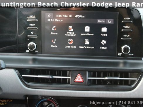 Used 2024 Kia Seltos LX image 13