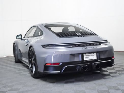 Used 2025 Porsche 911 Carrera 4 GTS image 3