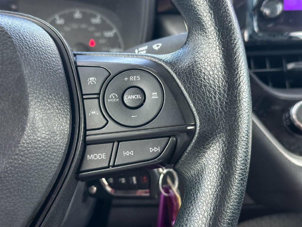 Certified 2025 Toyota Corolla LE FWD image 26