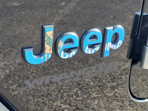 Used 2022 Jeep Wrangler Unlimited Sport image 24