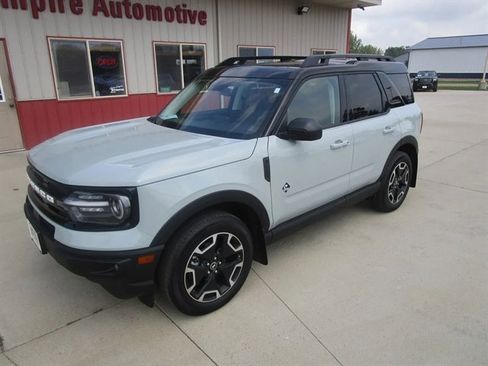 Used 2024 Ford Bronco Sport Outer Banks w/ Tech Package image 4