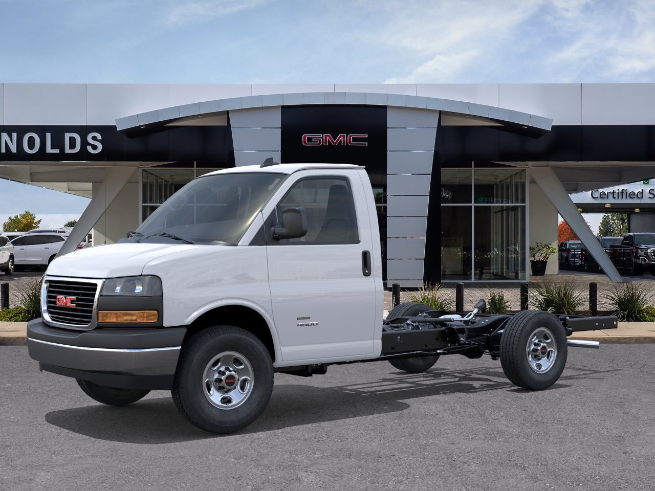 New 2025 GMC Savana 3500 w/ Power Convenience Package RWD image 2