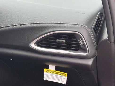 New 2027 Chrysler Pacifica Select AWD/4WD image 27