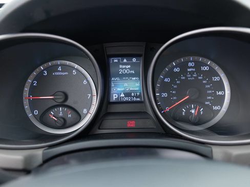 Used 2016 Hyundai Santa Fe Sport FWD image 31