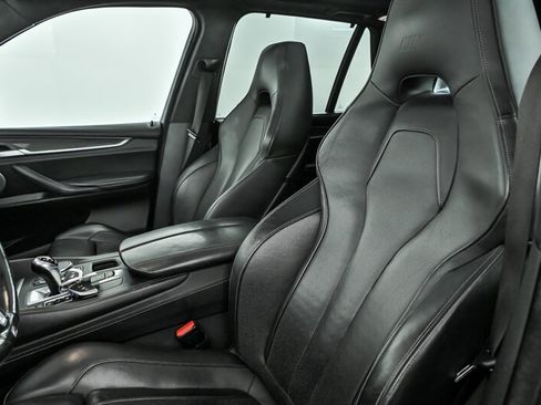 Used 2017 BMW X5 M image 19