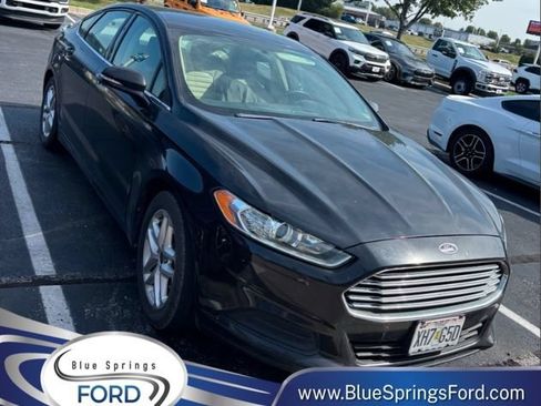 Used 2014 Ford Fusion SE FWD image 1