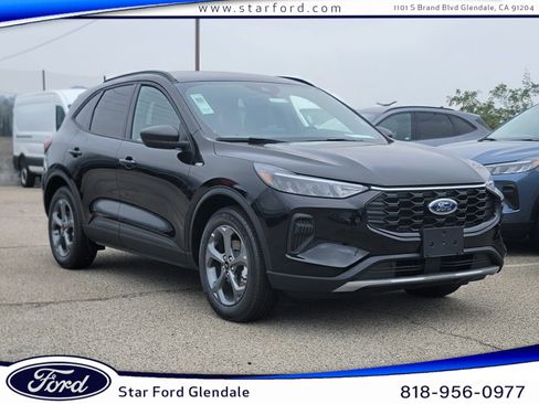 New 2025 Ford Escape ST-Line w/ Equipment Group 301A FWD image 1