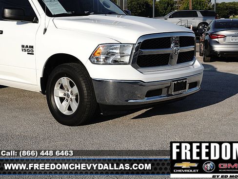 Used 2024 RAM 1500 Classic SLT AWD/4WD image 38