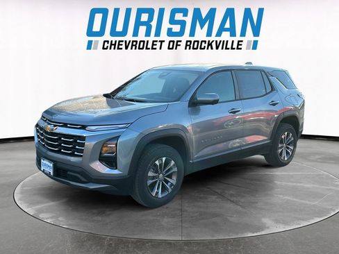 New 2026 Chevrolet Equinox LT w/ Convenience Package II image 2