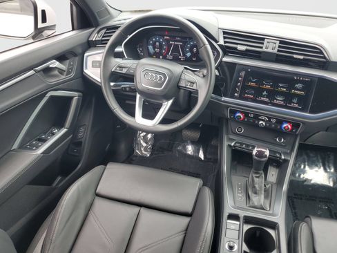 Used 2025 Audi Q3 2.0T Premium w/ Convenience Package AWD/4WD image 12