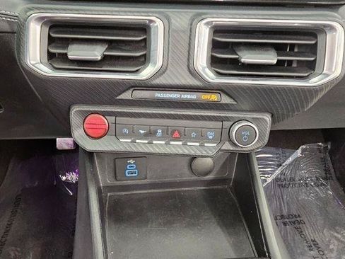 Used 2025 Ford Mustang Premium RWD image 27
