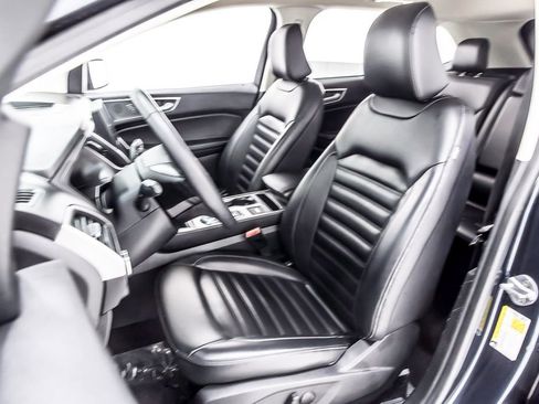 Used 2024 Ford Edge SEL image 27