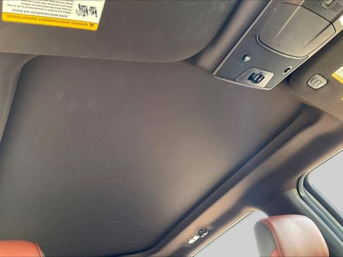 Used 2018 Ford F150 King Ranch w/ Equipment Group 601A Luxury AWD/4WD image 14