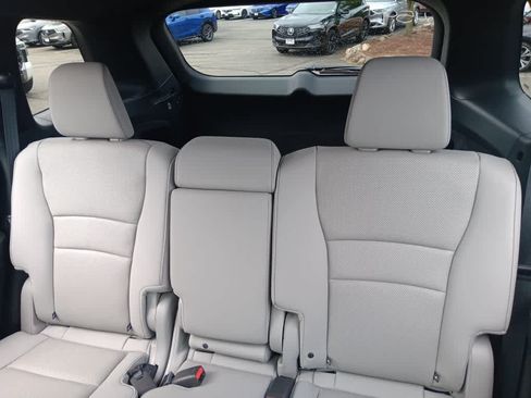 Used 2023 Honda Passport EX-L image 13