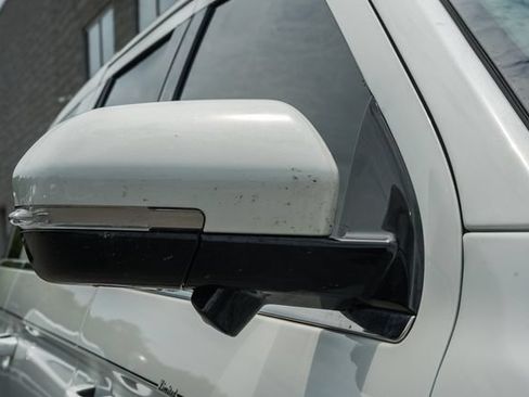 Used 2024 Ford Expedition Limited AWD/4WD image 22