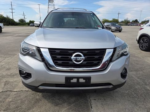 Used 2018 Nissan Pathfinder SL w/ Cargo Package AWD/4WD image 7